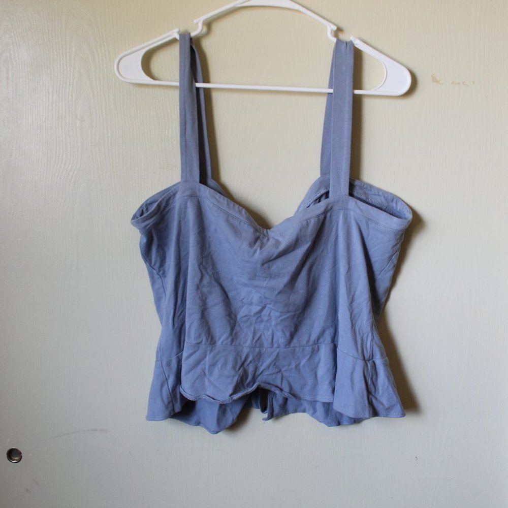 AEROPOSTALE BLUE EMBROIDERED FLORAL CROP TOP - Picture 2 of 3
